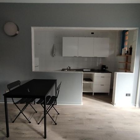 Casa Mistral Lägenhet Bari Exteriör bild